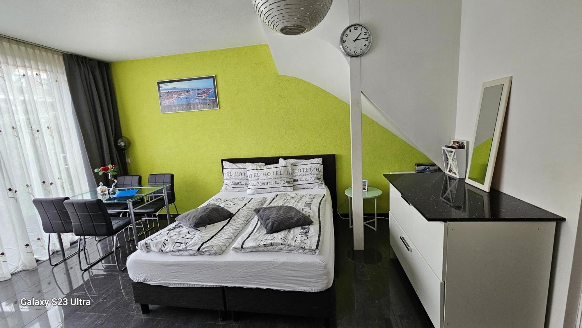Sewdien'S Apartment Maashaven Rotterdam Eksteriør billede